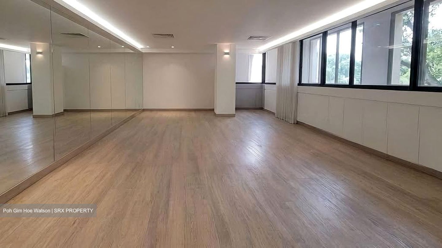 Orchard Rendezvous Hotel, Singapore (D10), Office #612794011